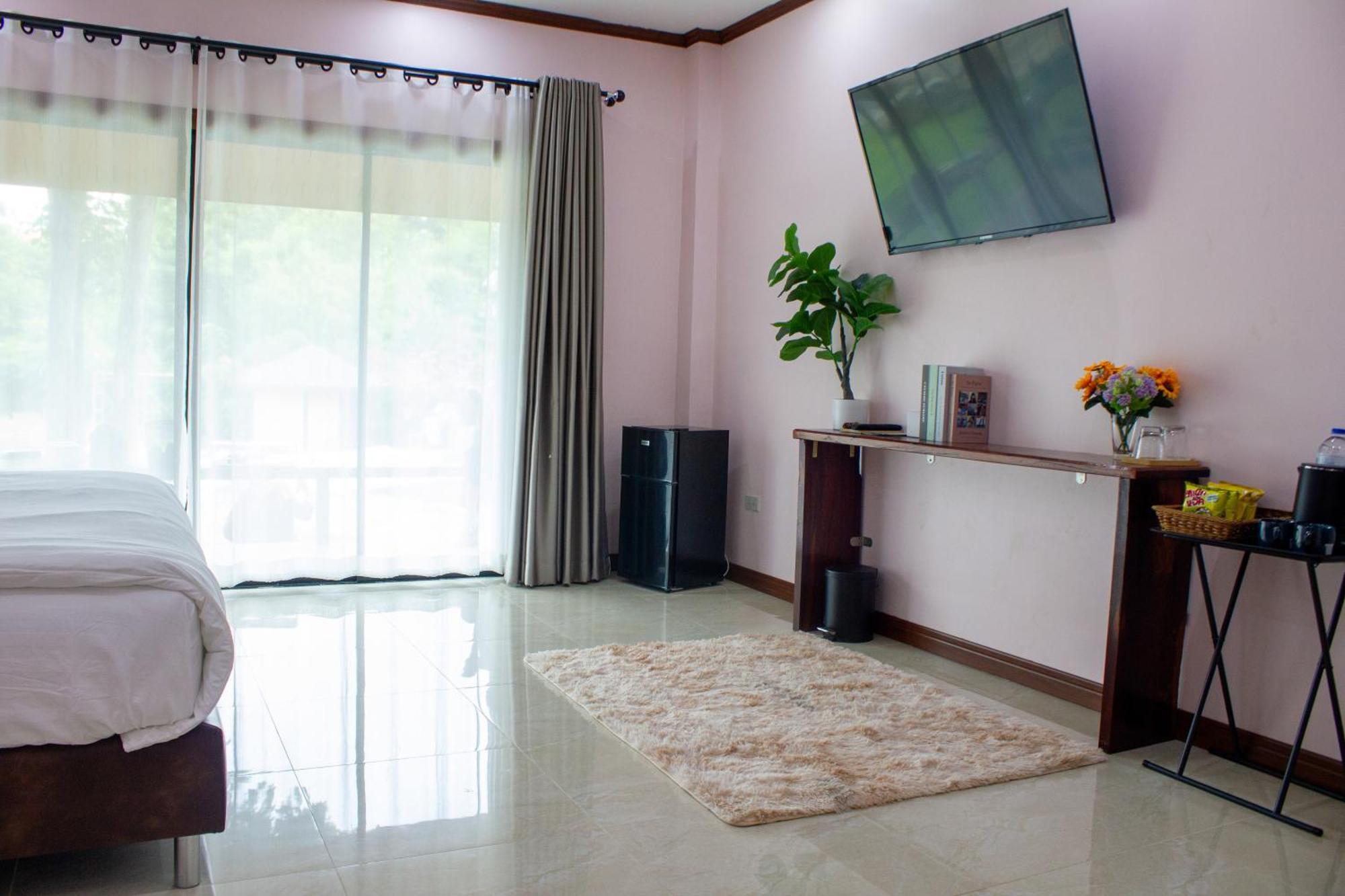 Jindarin Villas Pak Chong Exterior foto