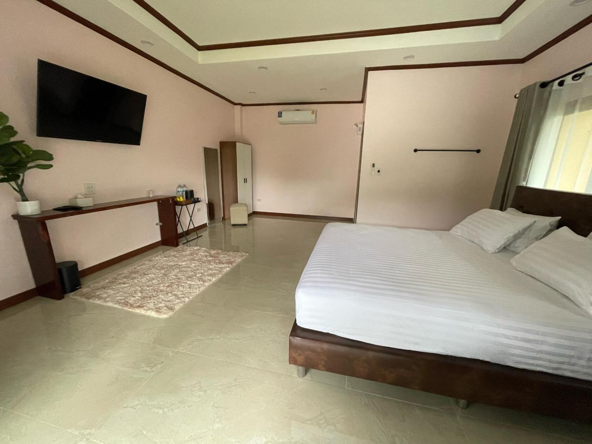 Jindarin Villas Pak Chong Exterior foto
