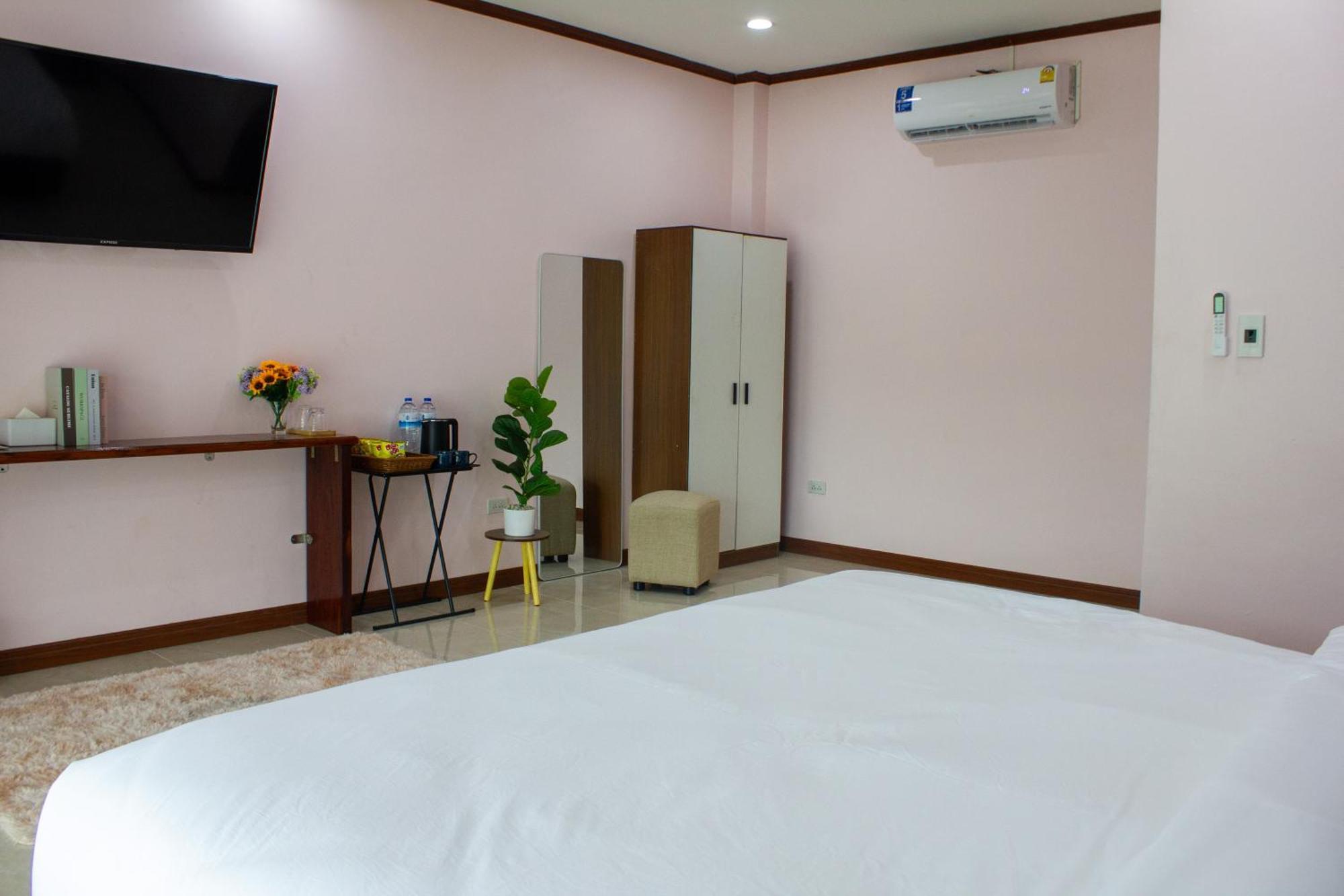 Jindarin Villas Pak Chong Exterior foto