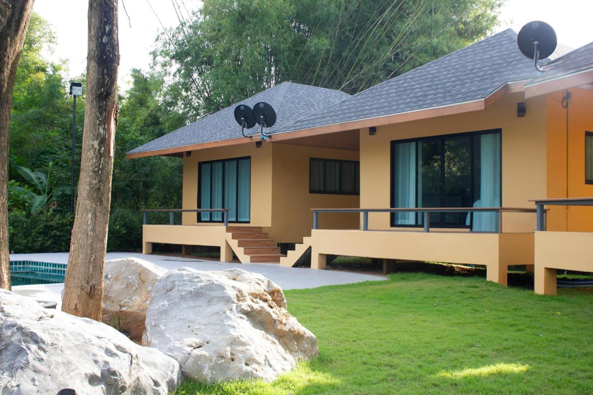 Jindarin Villas Pak Chong Exterior foto