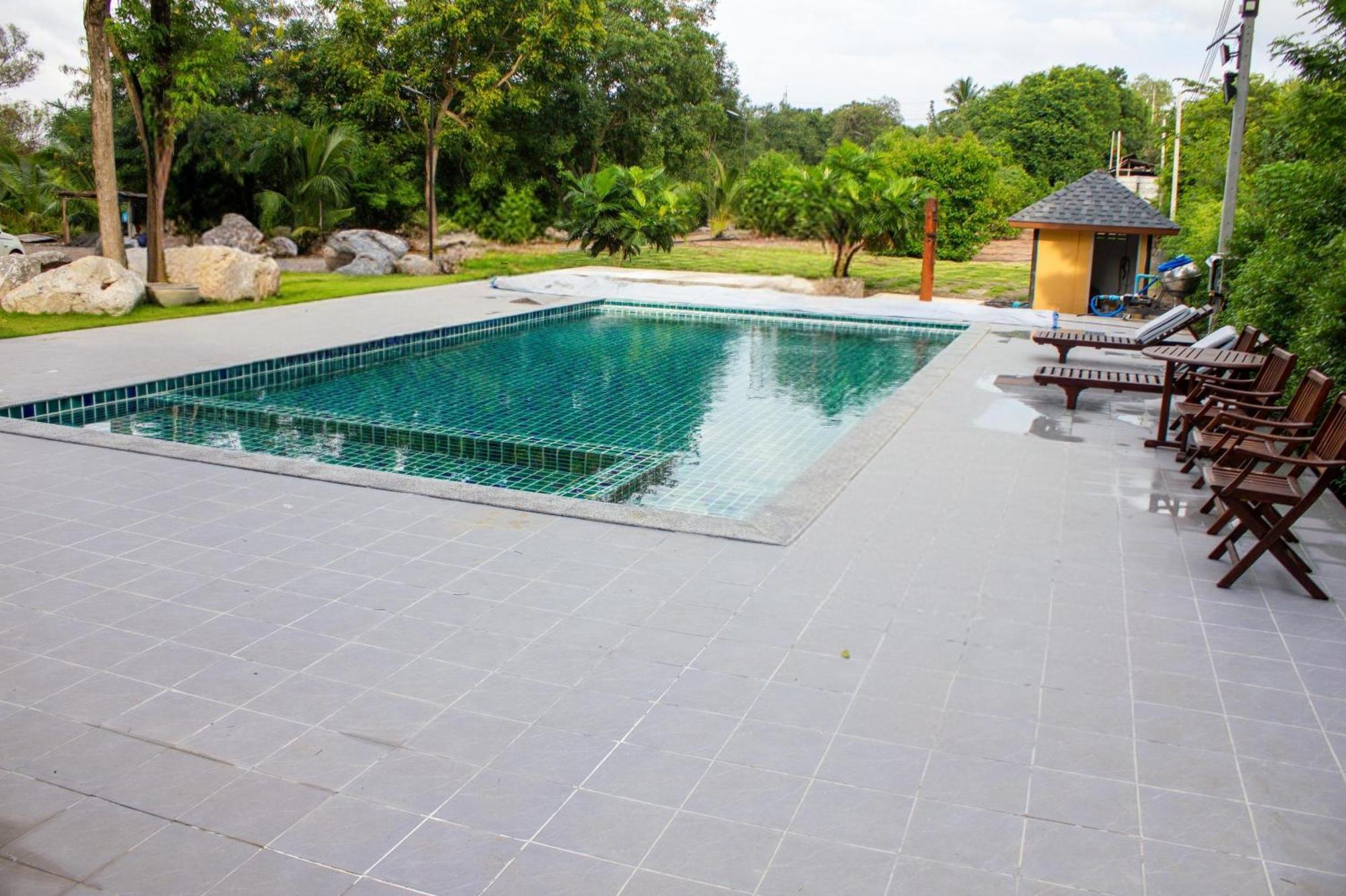 Jindarin Villas Pak Chong Exterior foto