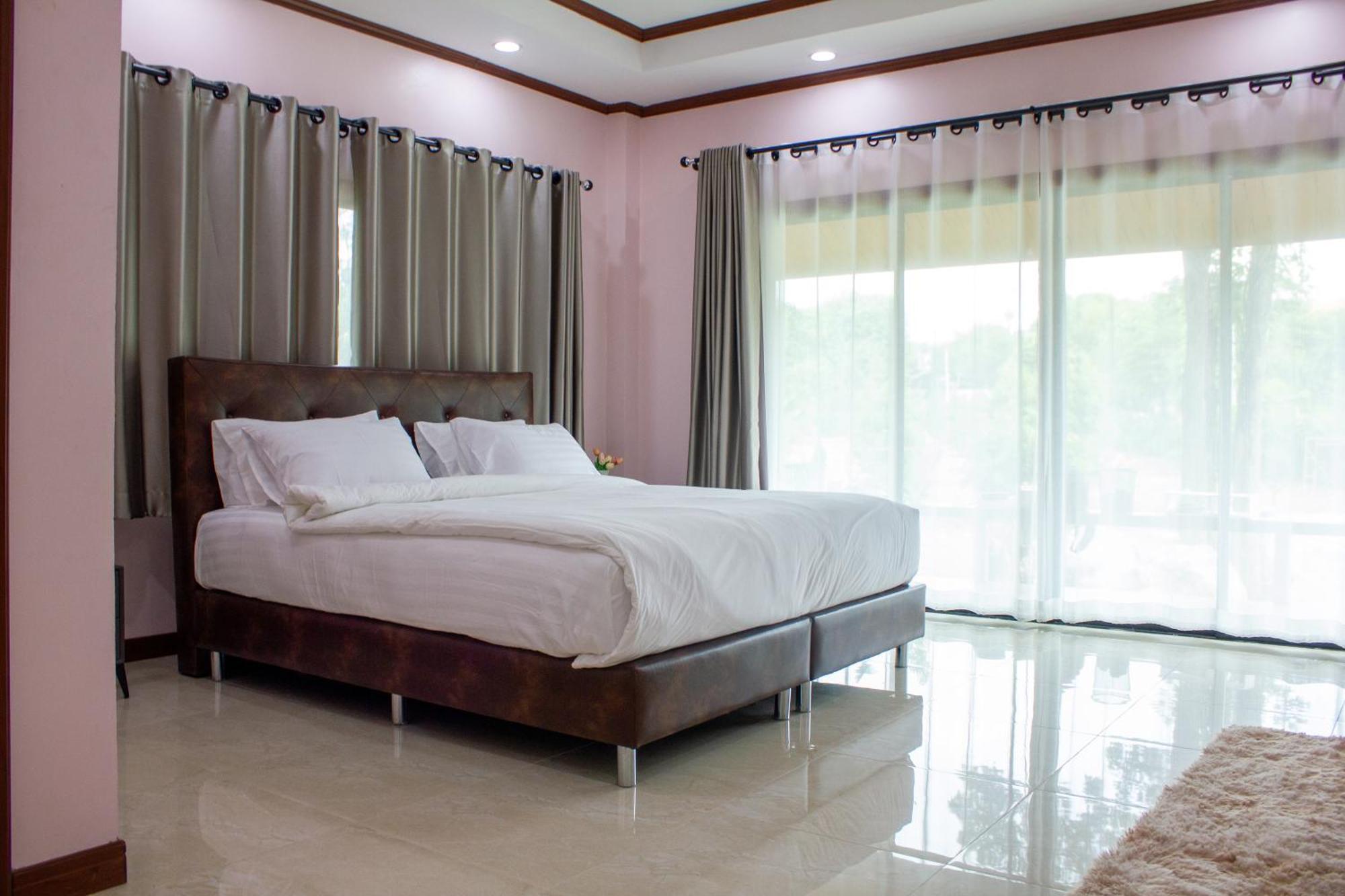 Jindarin Villas Pak Chong Exterior foto