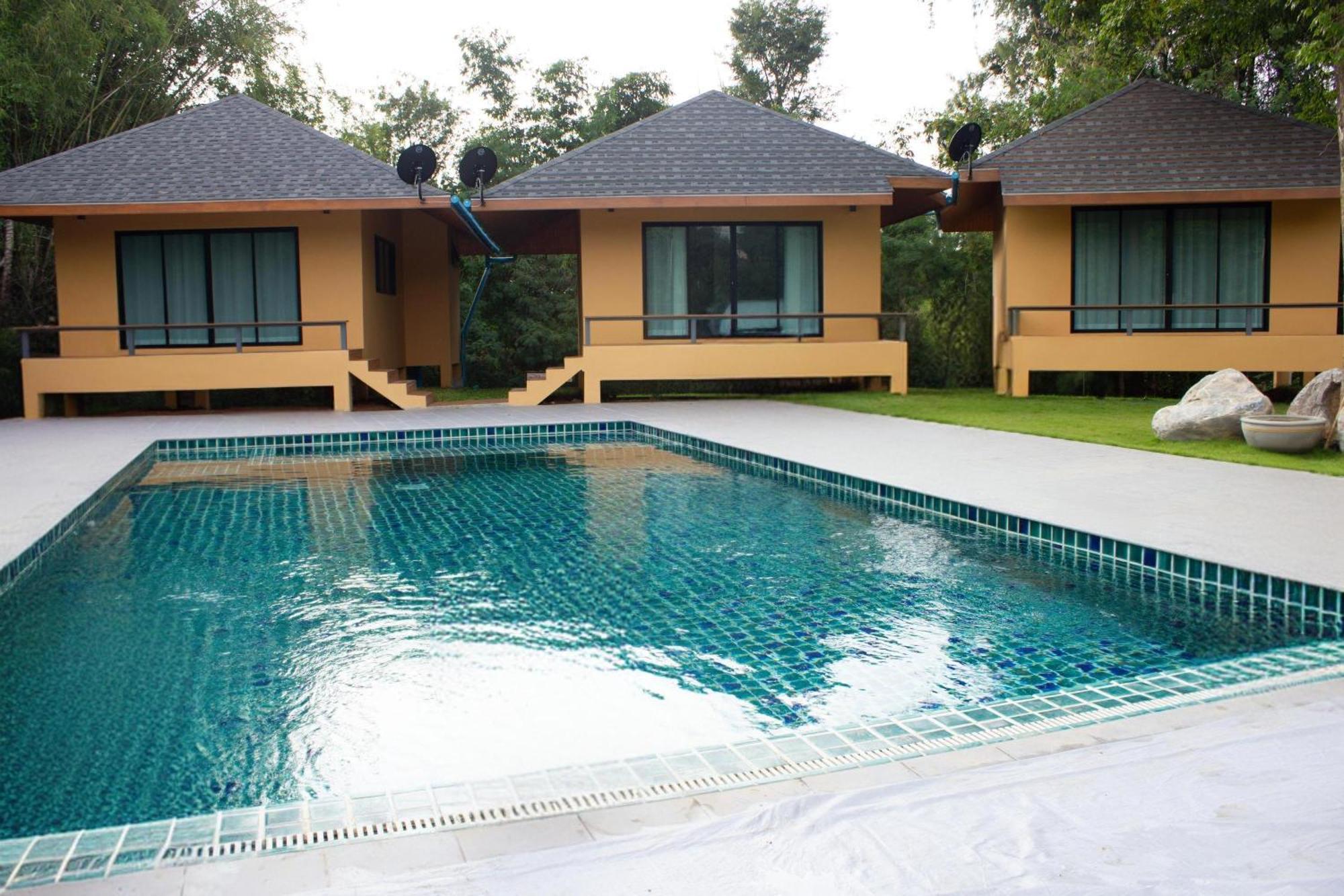 Jindarin Villas Pak Chong Exterior foto
